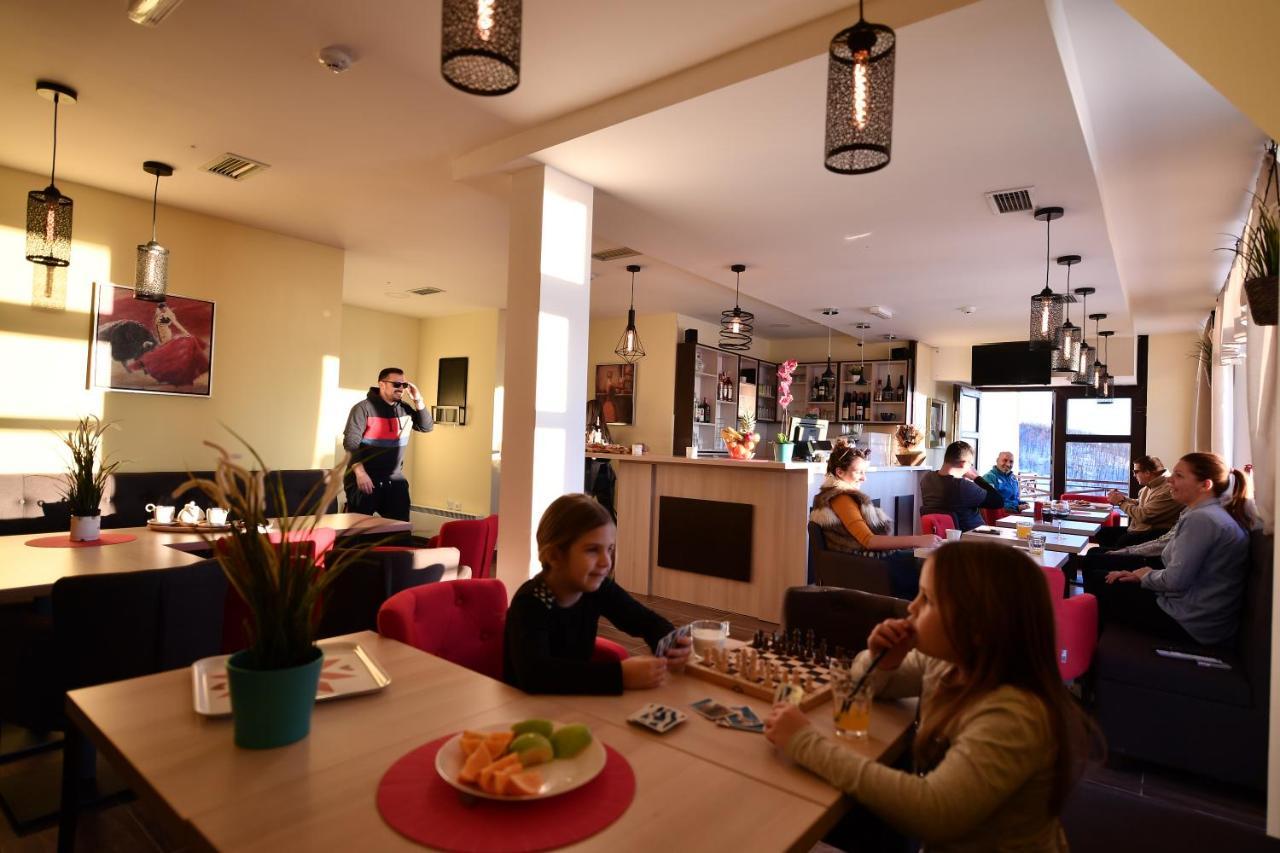 Apartman D52 Dvori Kopaonik Extérieur photo
